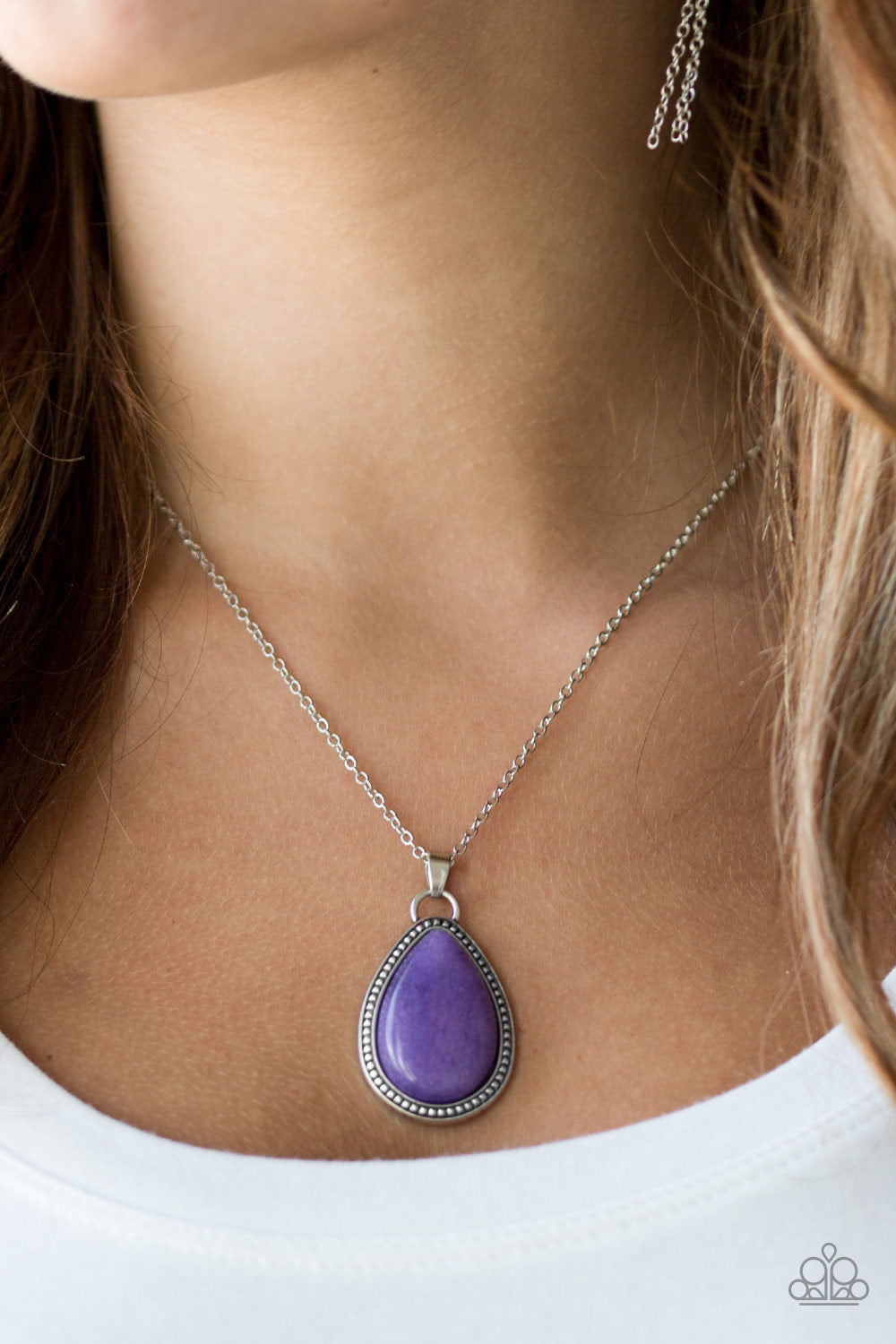 Paparazzi On the Home FRONTIER Purple Necklace