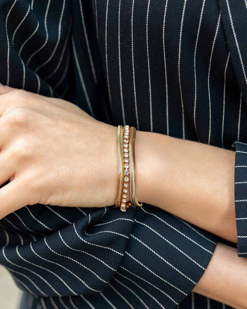 Paparazzi A SQUARE Treasure - Gold Bracelet (February 2024 Magnificent Musings)