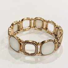 Load image into Gallery viewer, Paparazzi Socialite Shells - Gold Bracelet (September 2024 Fashion Fix Exclusive)
