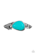 Load image into Gallery viewer, Paparazzi Badlands Bounty - Blue Bracelet
