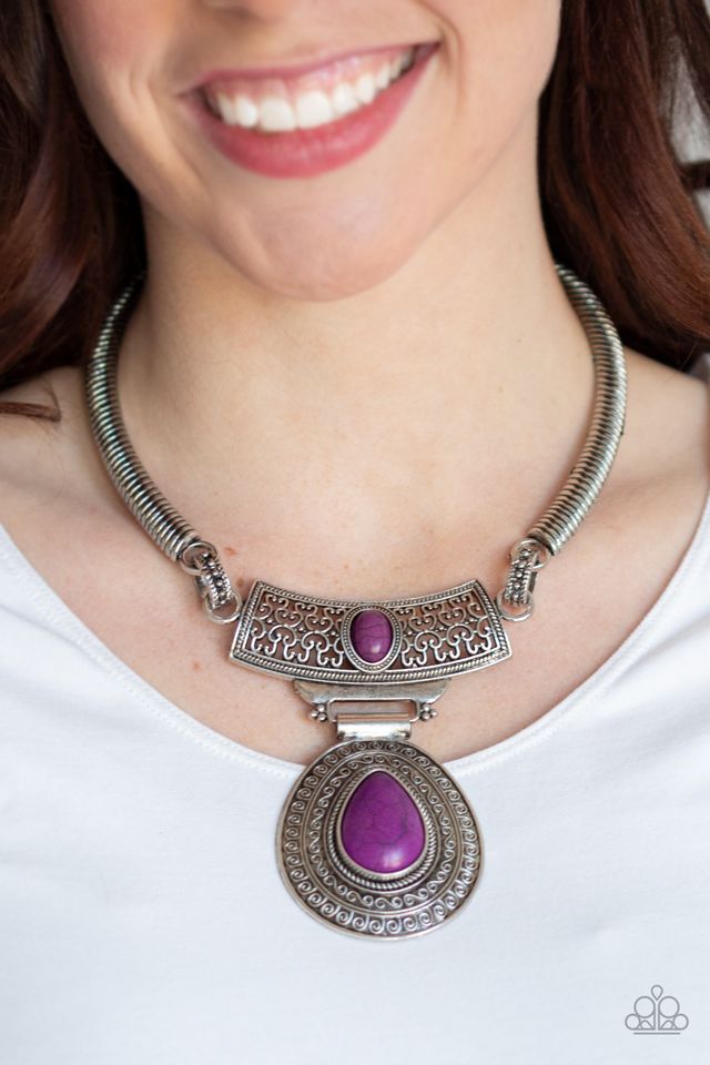 Paparazzi Prowling Prowess Purple Necklace