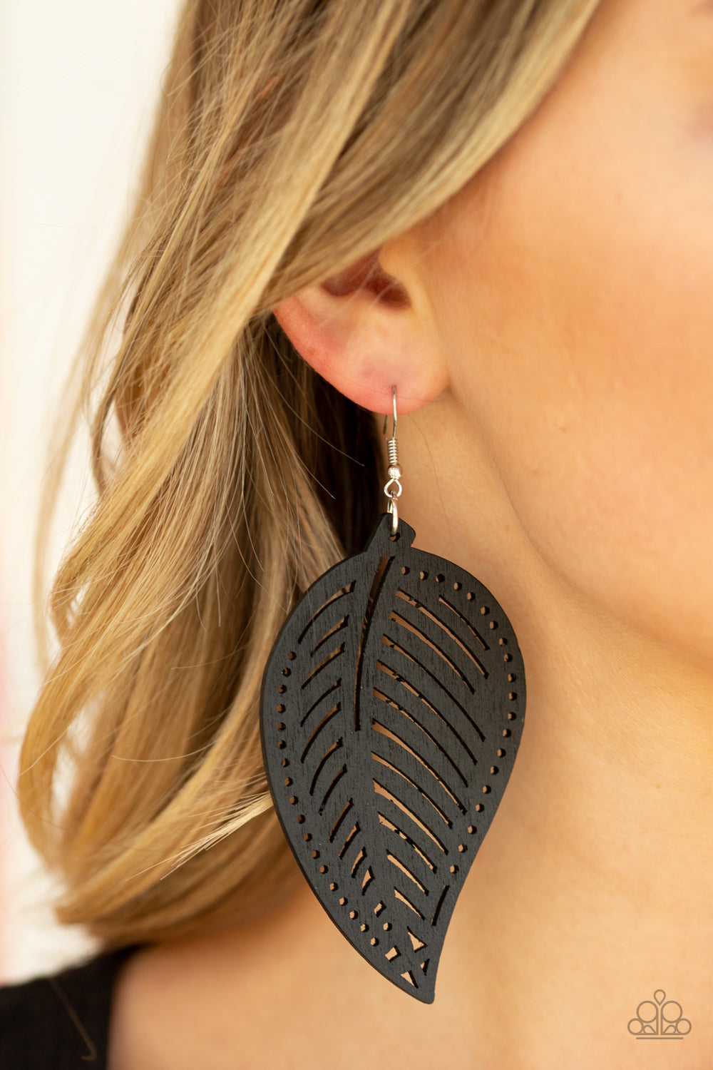 Paparazzi Amazon Zen Black Earring