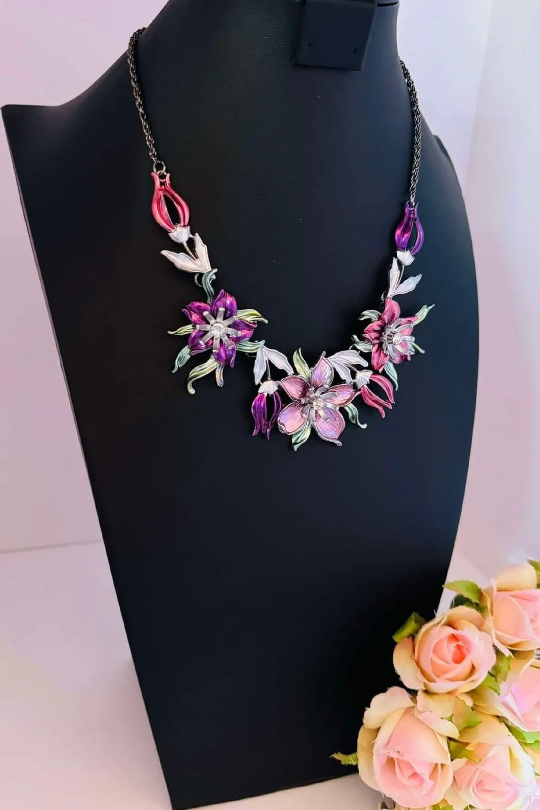 Paparazzi Floral Protocol - Multi Necklace (November 2024 Life Of The Party)