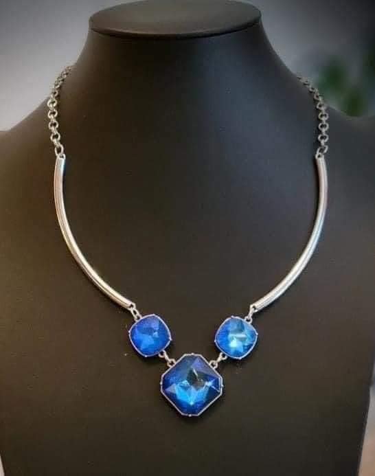 Paparazzi Divine IRIDESCENCE - Blue Necklace- Life of the Party Exclusive October 2021