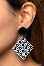 Load image into Gallery viewer, Paparazzi Vintage Vaudeville - Black Earring
