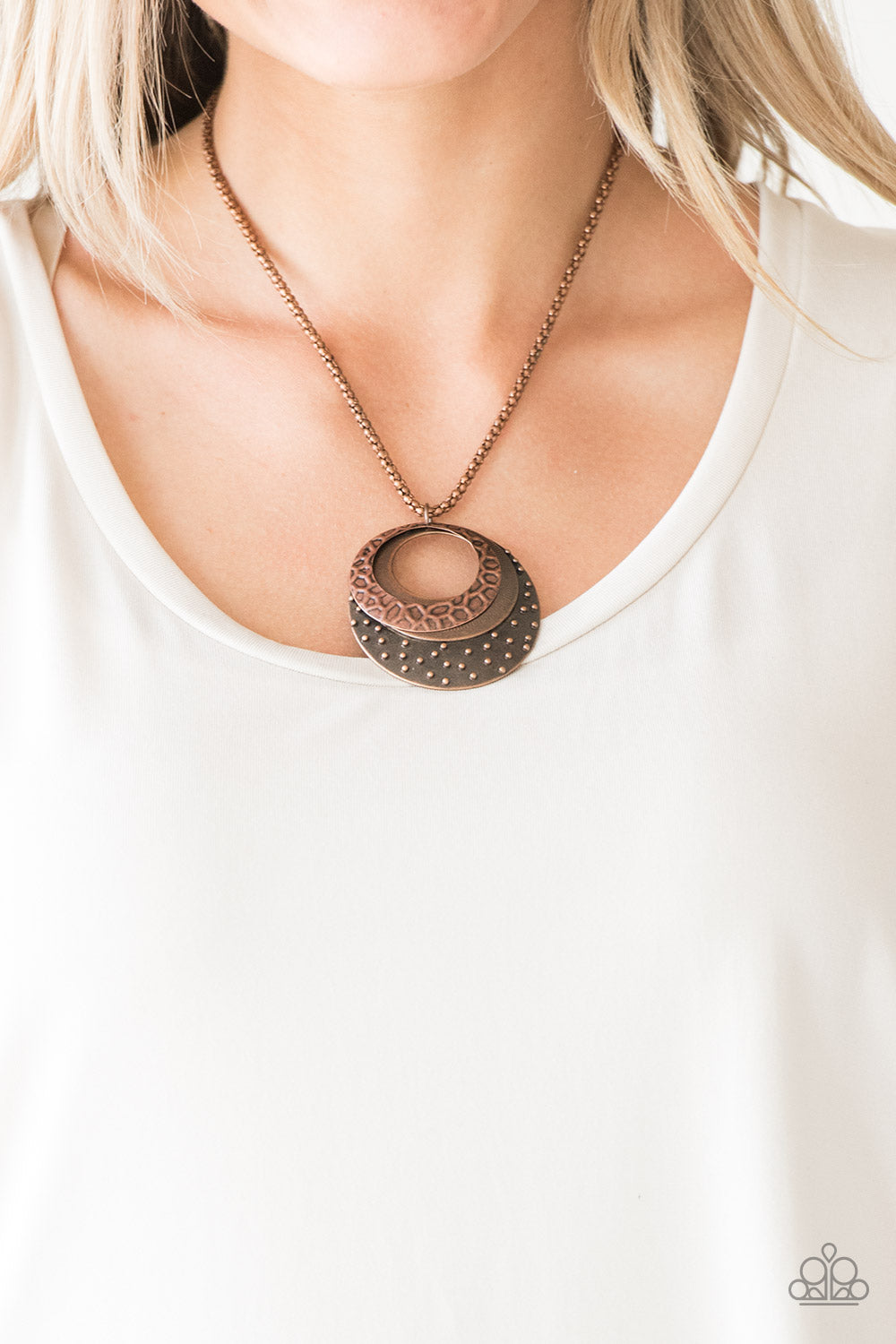 Paparazzi Texture Trio - Copper Necklace