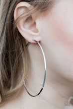 Load image into Gallery viewer, Paparazzi Meet Your Maker Silver Earrings
