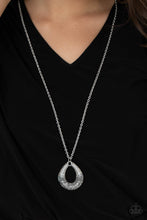 Load image into Gallery viewer, Paparazzi Glitz and Grind - Silver Necklace
