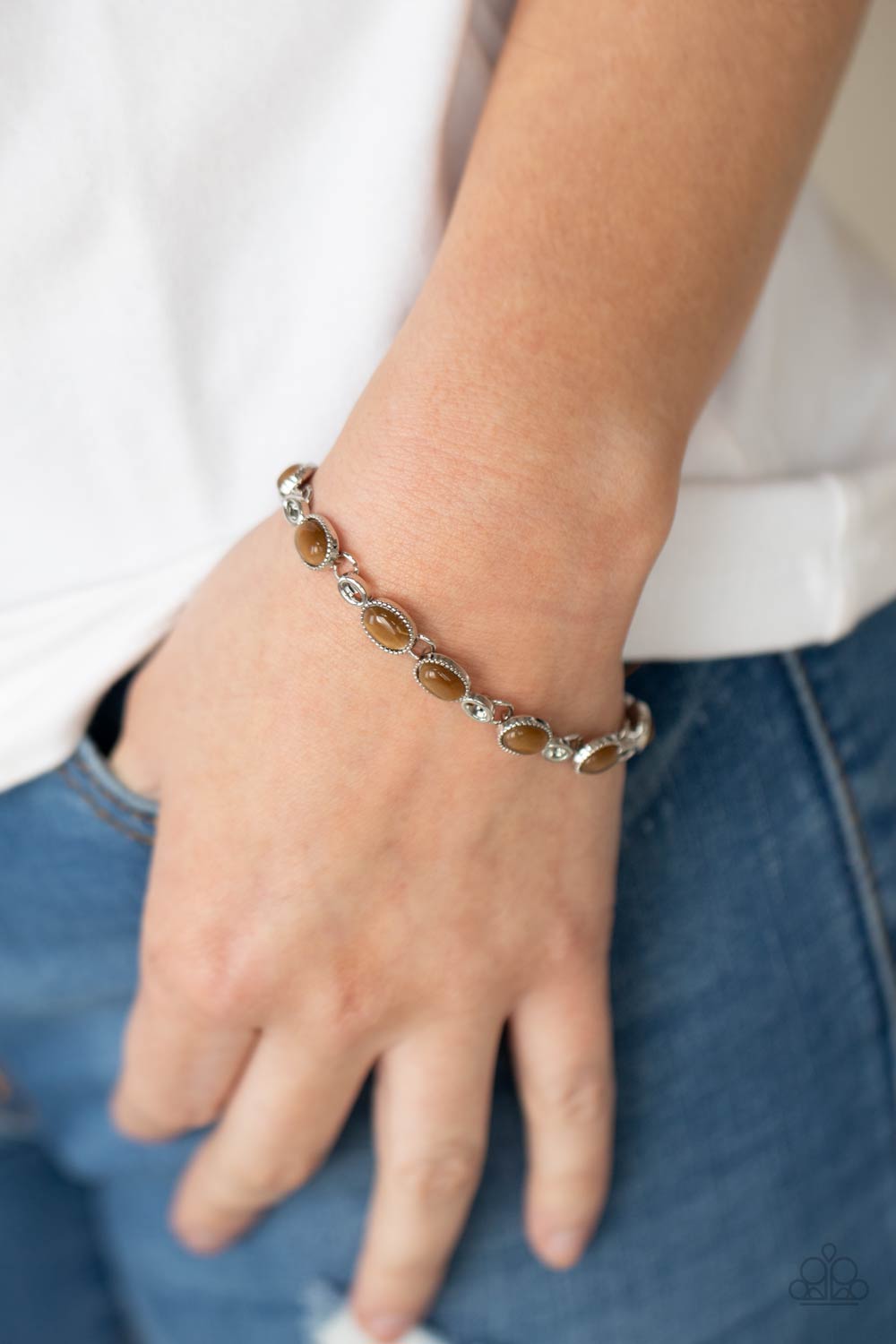 Paparazzi Blissfully Beaming Brown Bracelet