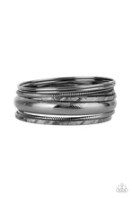 Load image into Gallery viewer, Paparazzi Stackable Stunner - Black Bracelet
