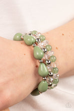 Load image into Gallery viewer, Paparazzi Beachside Brunch - Green Bracelet
