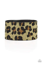 Load image into Gallery viewer, Paparazzi Cheetah Cabana Green Bracelet
