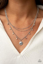 Load image into Gallery viewer, Paparazzi Ode to Mom - Multi Necklace
